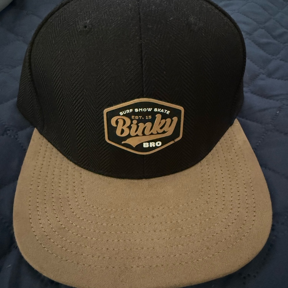Binky Black and Tan Cap